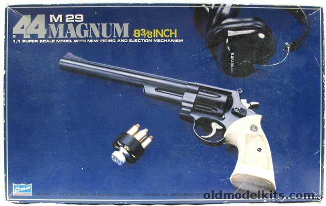 Crown 1/1 Smith and Wesson .44 Magnum Gun Model - Full Size Replica, G236 plastic model kit